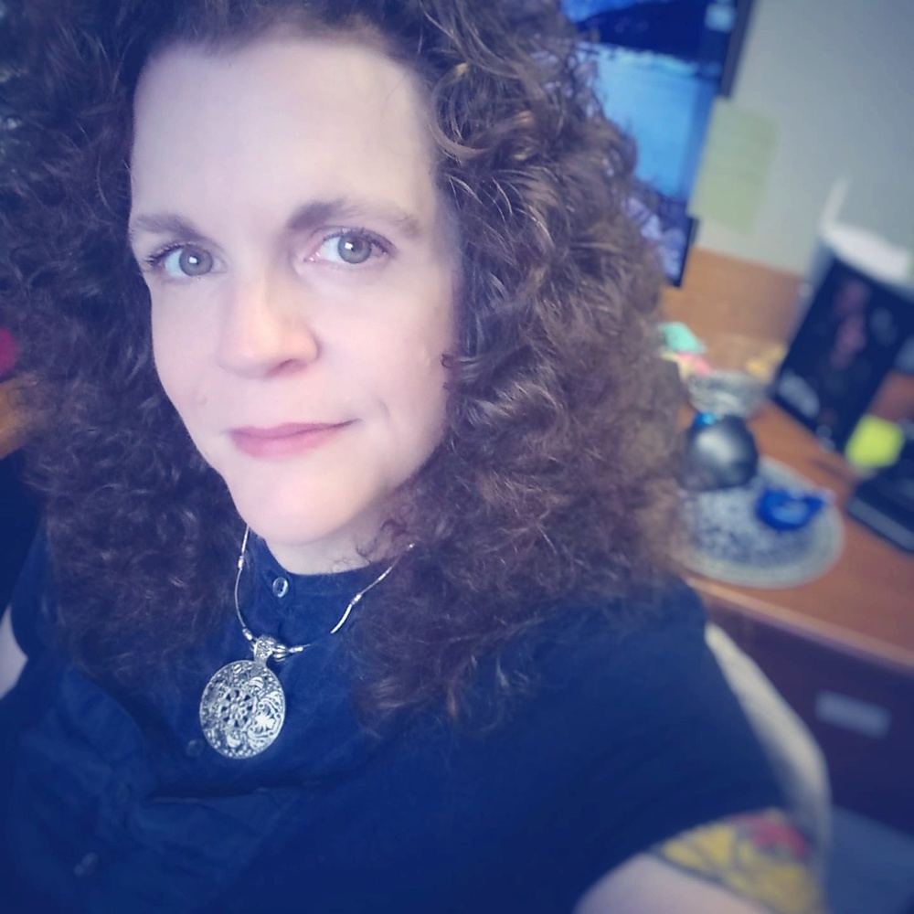 Meet your Posher, Lisa